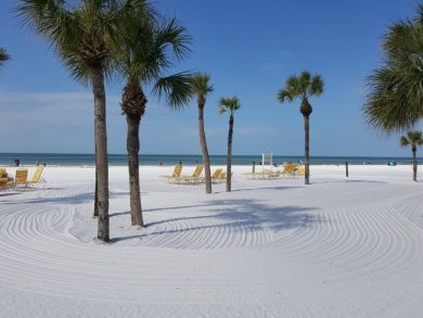 Two Bedroom Beach Condo Sleeps Four Right at the Beach